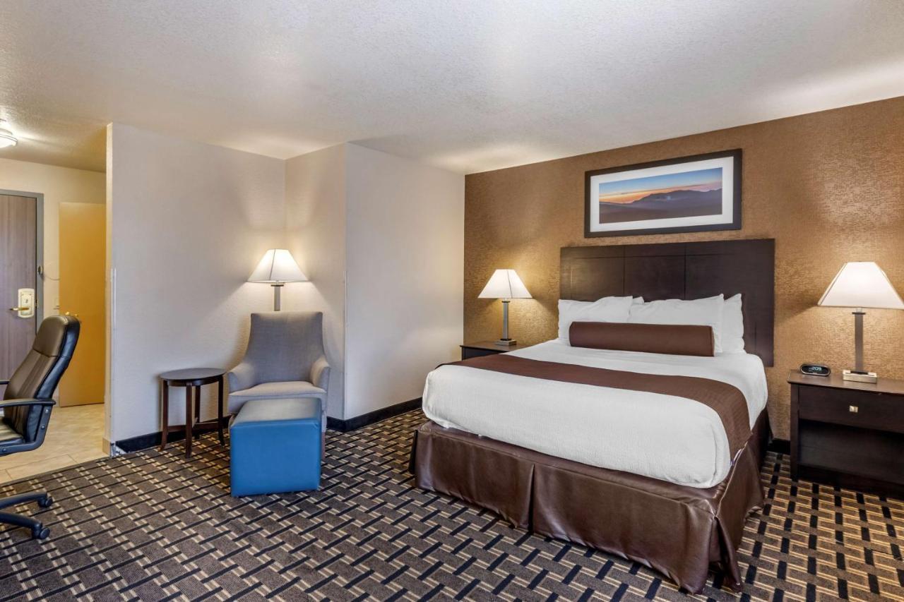 Best Western Plus Las Vegas West Esterno foto