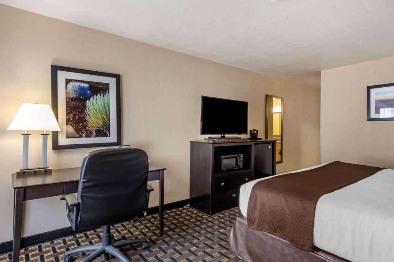 Best Western Plus Las Vegas West Esterno foto